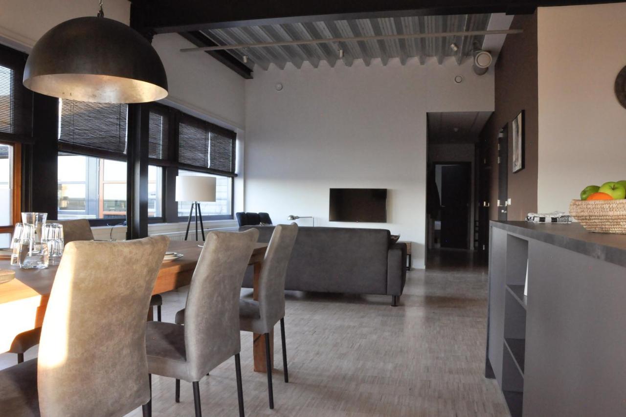 Dock Hotel Stellendam Bagian luar foto