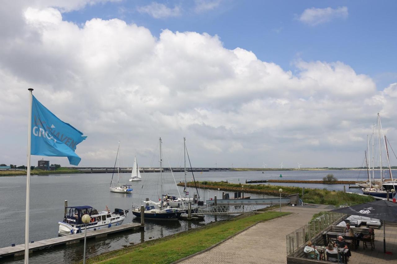 Dock Hotel Stellendam Bagian luar foto