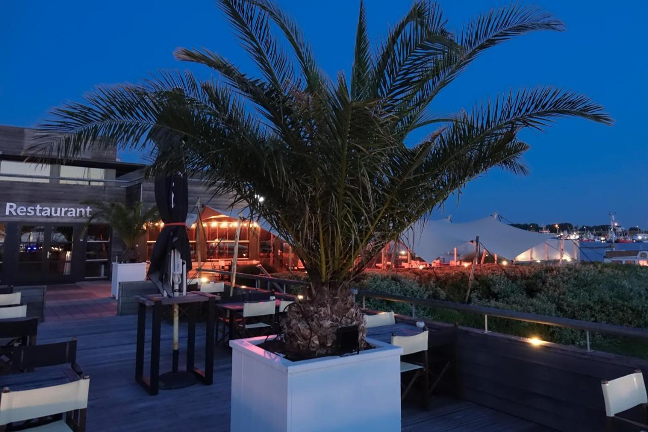 Dock Hotel Stellendam Bagian luar foto