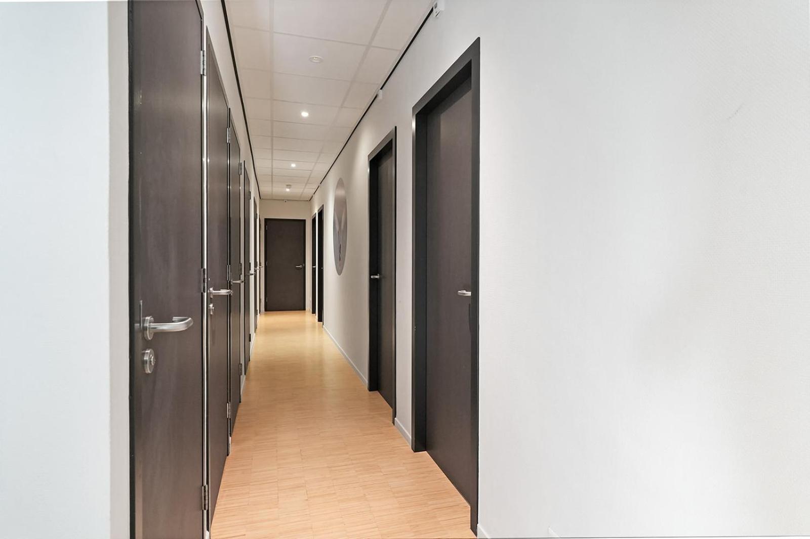 Dock Hotel Stellendam Bagian luar foto